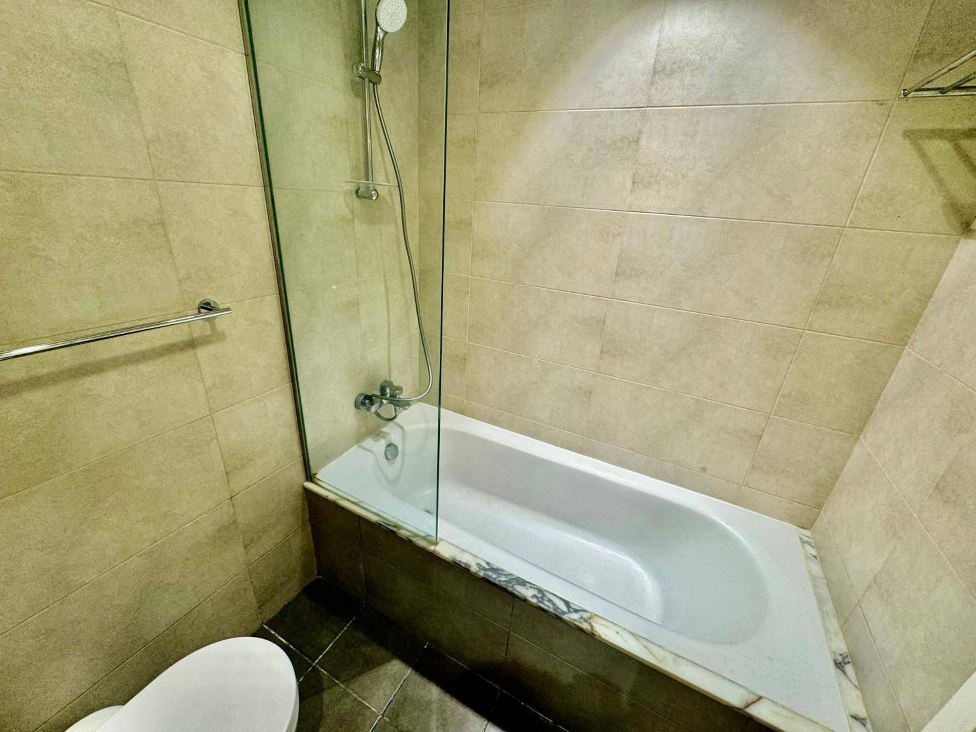 Apartment 62nd Floor With Stunning Sea Views Infinity Pool Access 2-bedroom *
