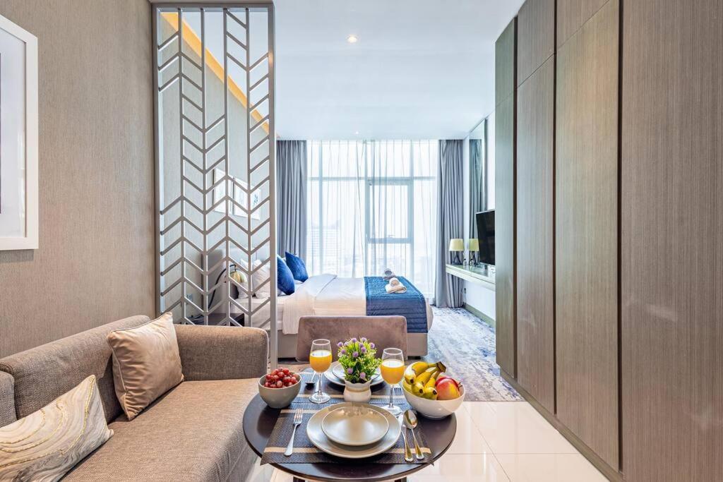Stylish Business Bay With Canal View - Gym & Pool