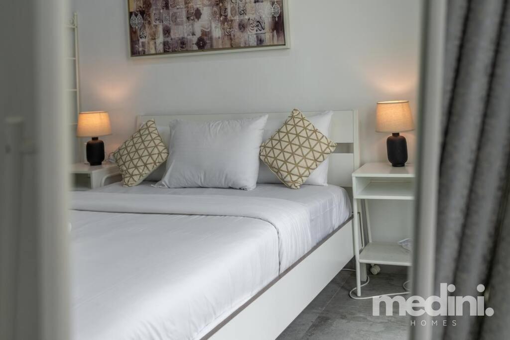 2bedroom In Marina - *