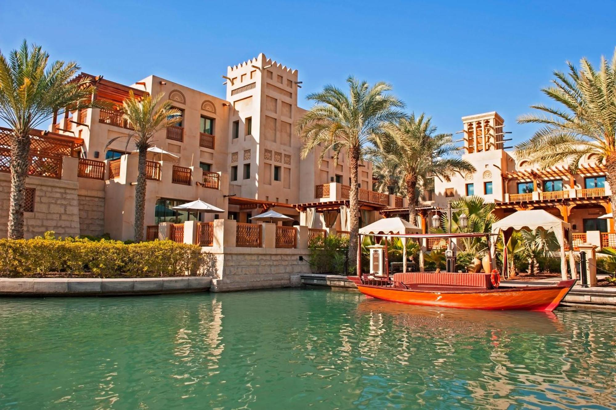 High-rise Chic, Burj Crown, Opera Boulevard View, By Mall *