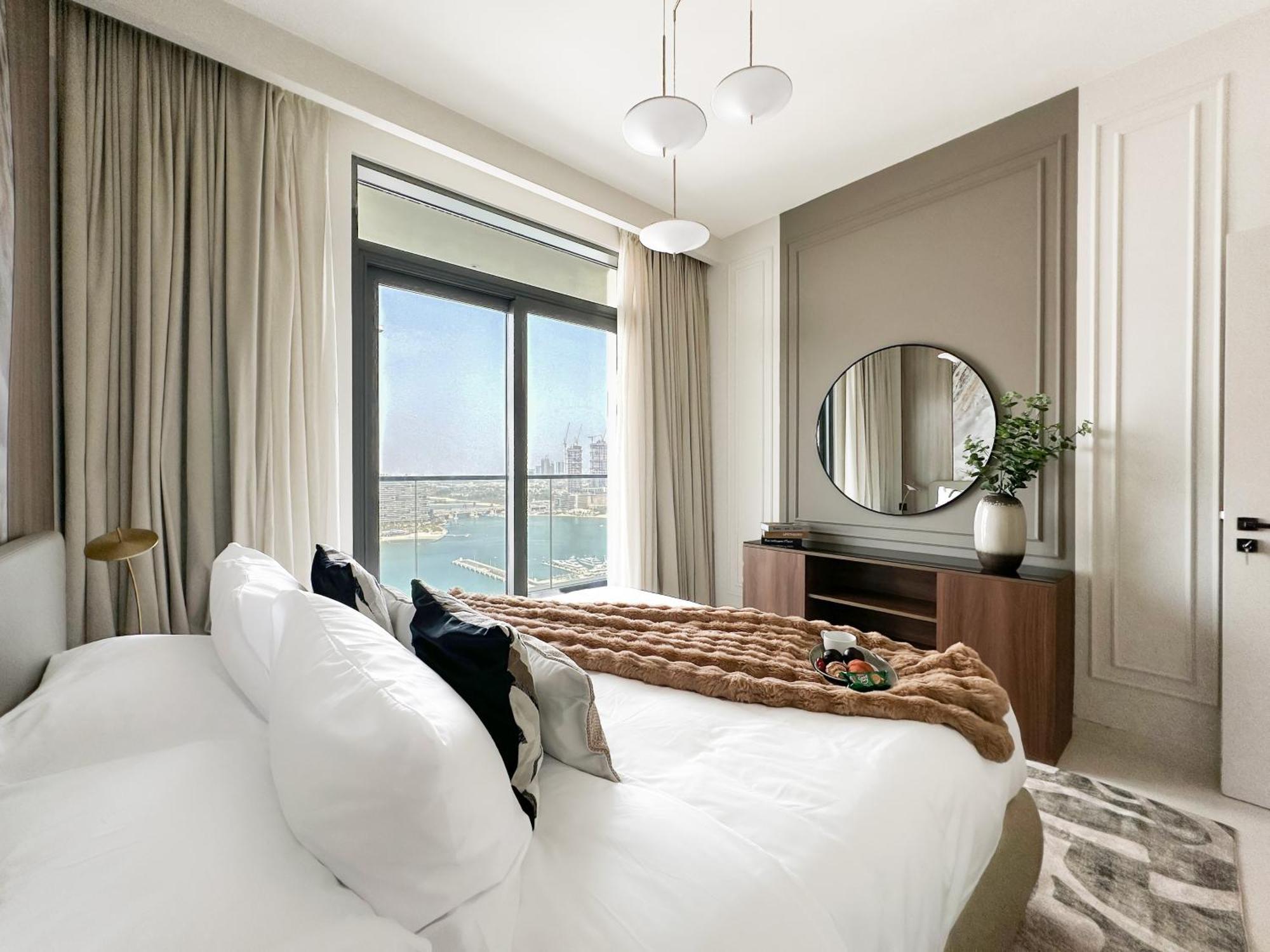 Trophy Luxury 1bdr In Emaar Front With Panoramic Sea Views From The And Private Access *