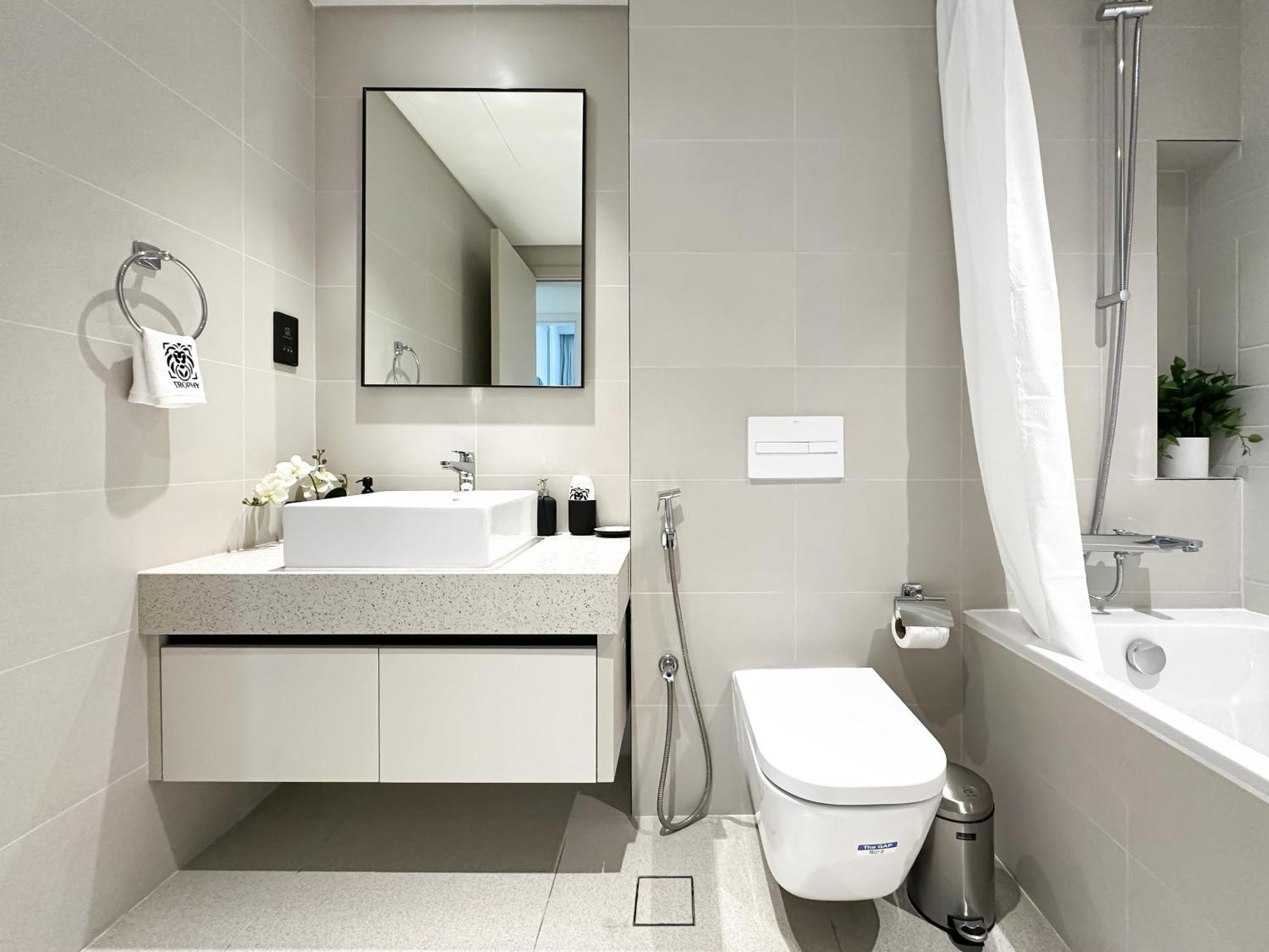 Trophy Luxury 1bdr In Emaar Front With Panoramic Sea Views From The And Private Access