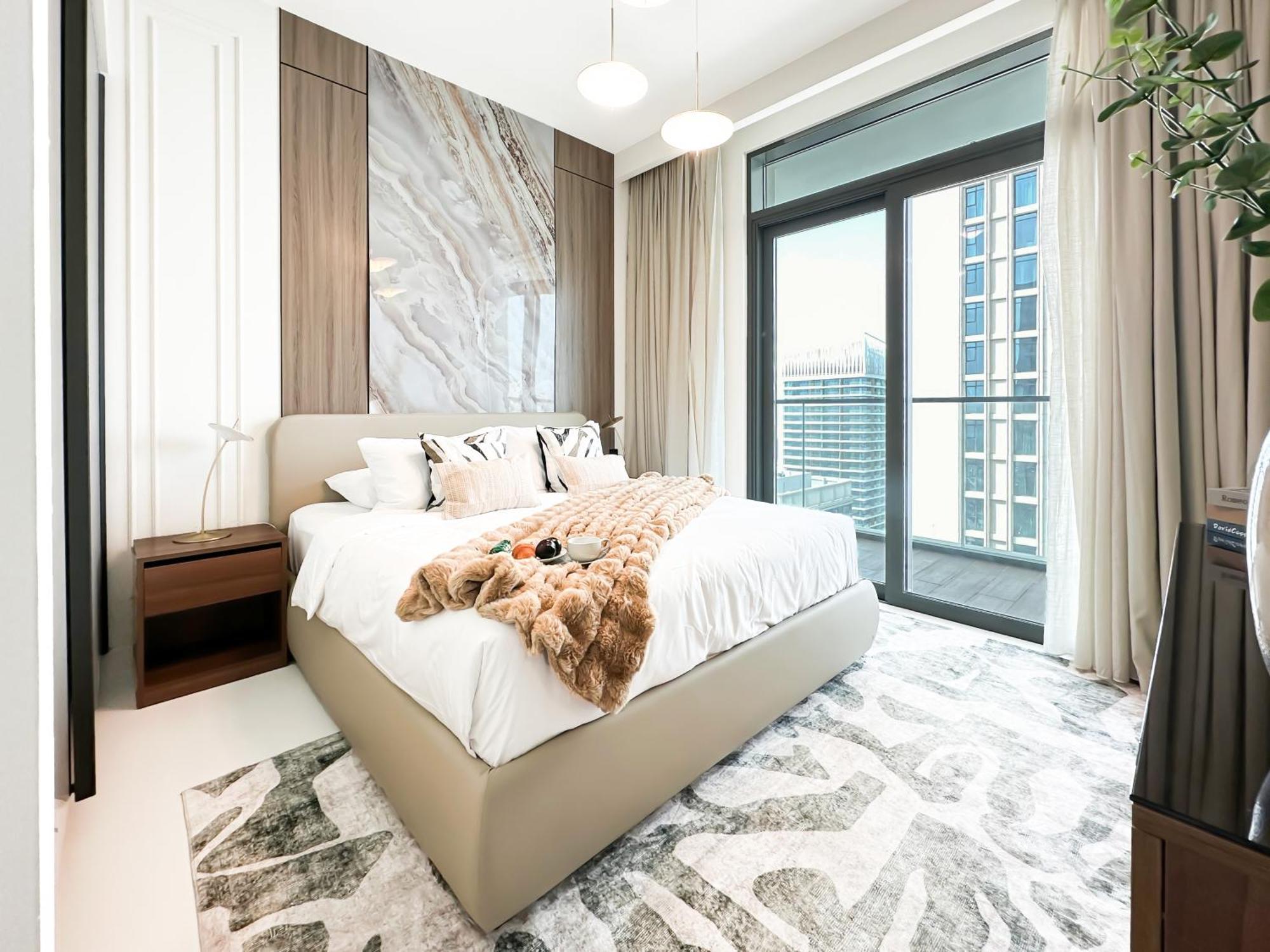 Trophy Luxury 1bdr In Emaar Front With Panoramic Sea Views From The And Private Access Apartment *