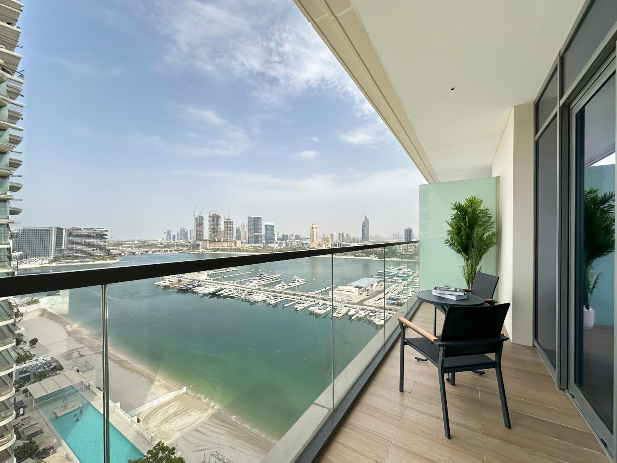 Trophy Luxury 1bdr In Emaar Front With Panoramic Sea Views From The And Private Access Apartment *