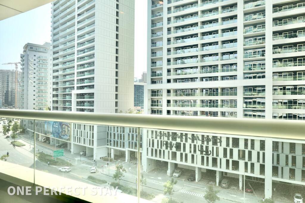 Family 3br Business Bay Pool & Gym Apartment