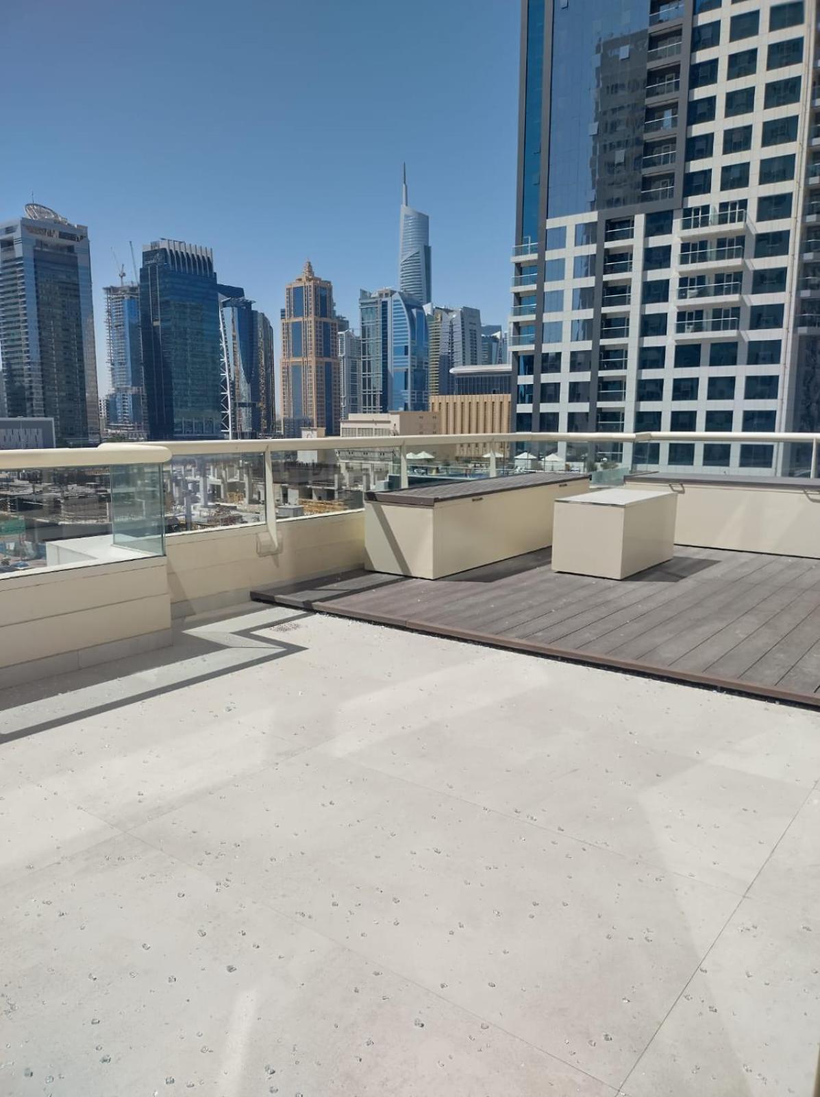 Apartment Upgraded 2 Bedroom At Marina