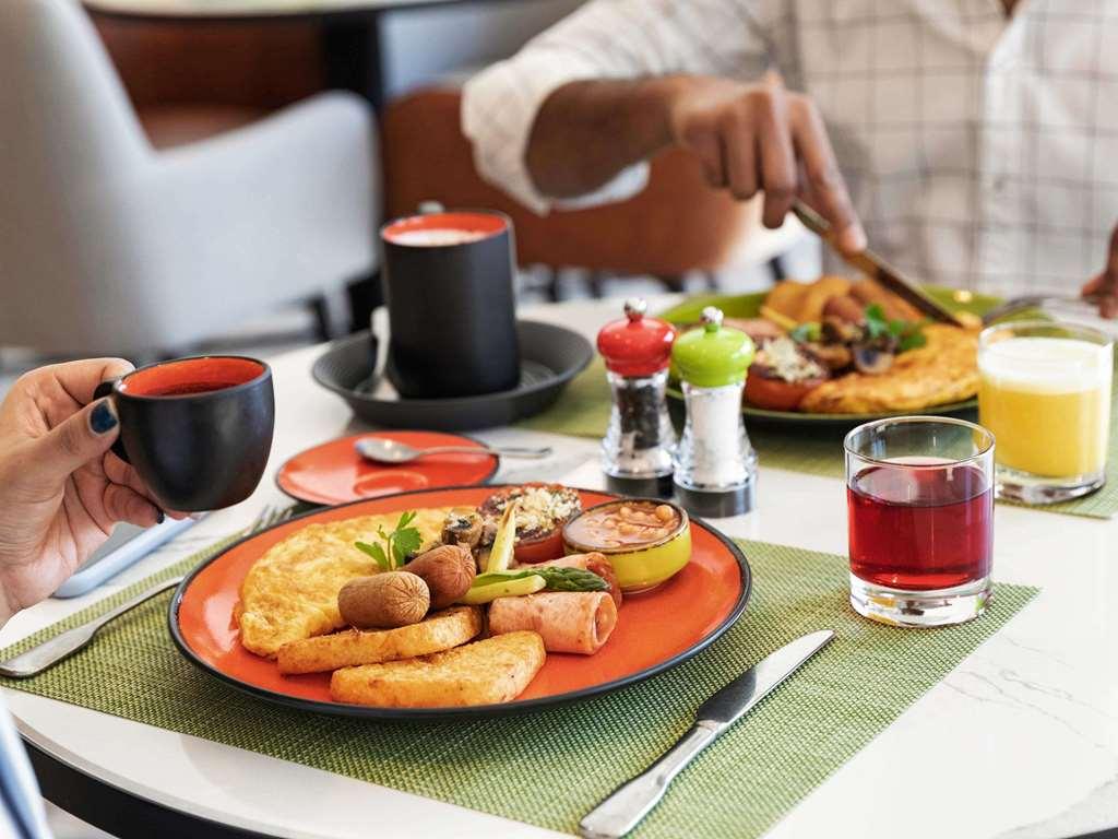 Adagio Deira Hotel *