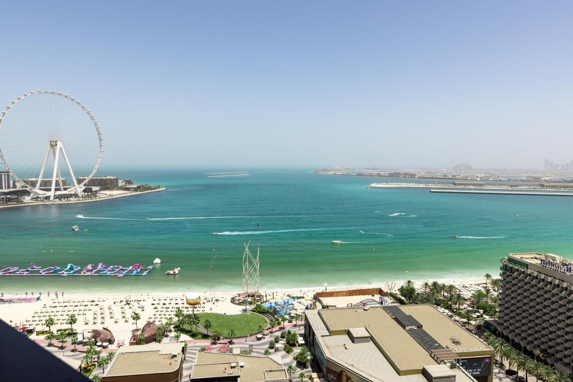 Amazing Large -150 Sq Meters, Sea Side 2 Bedroom Flat