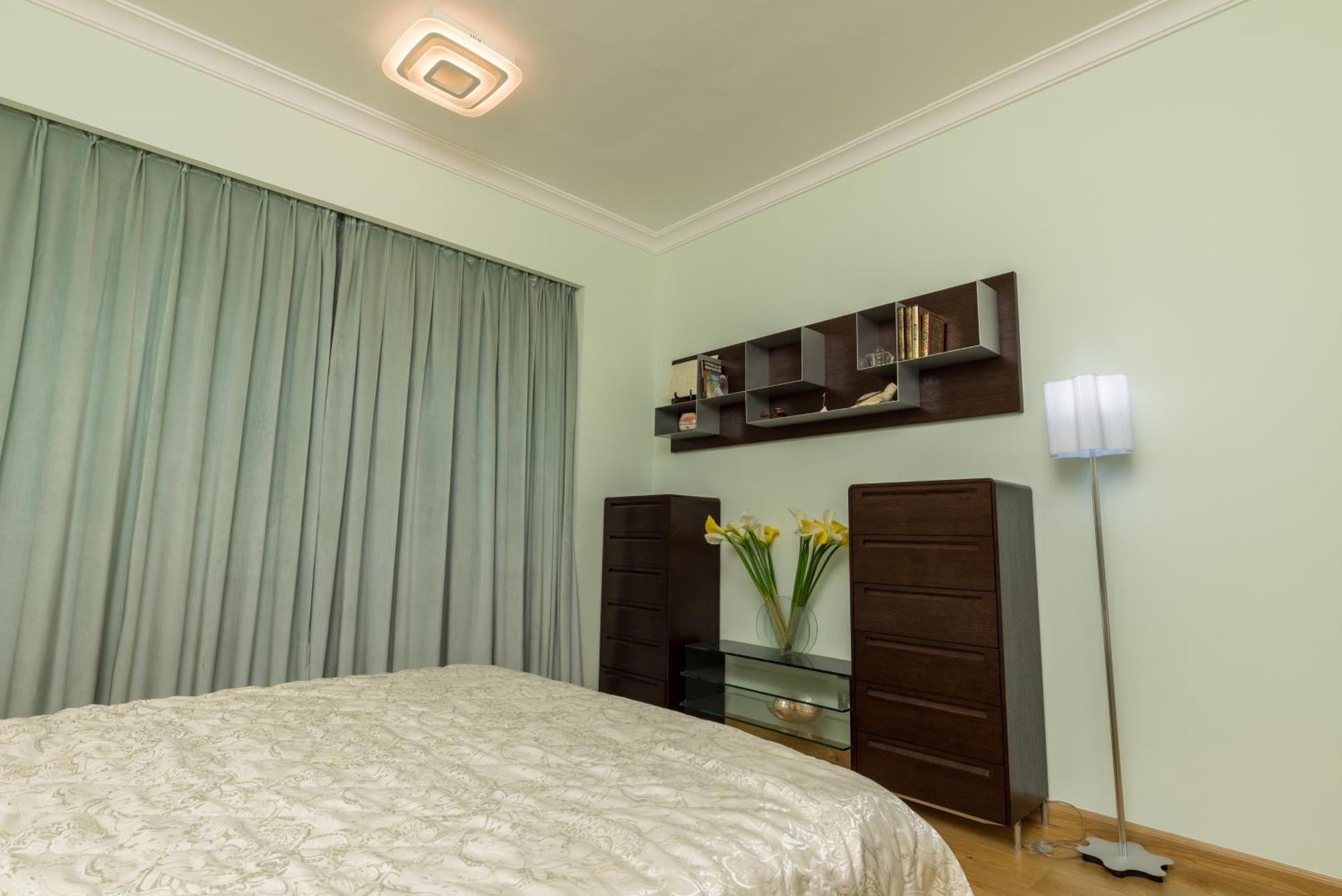 Amazing Large -150 Sq Meters, Sea Side 2 Bedroom Flat Apartment *