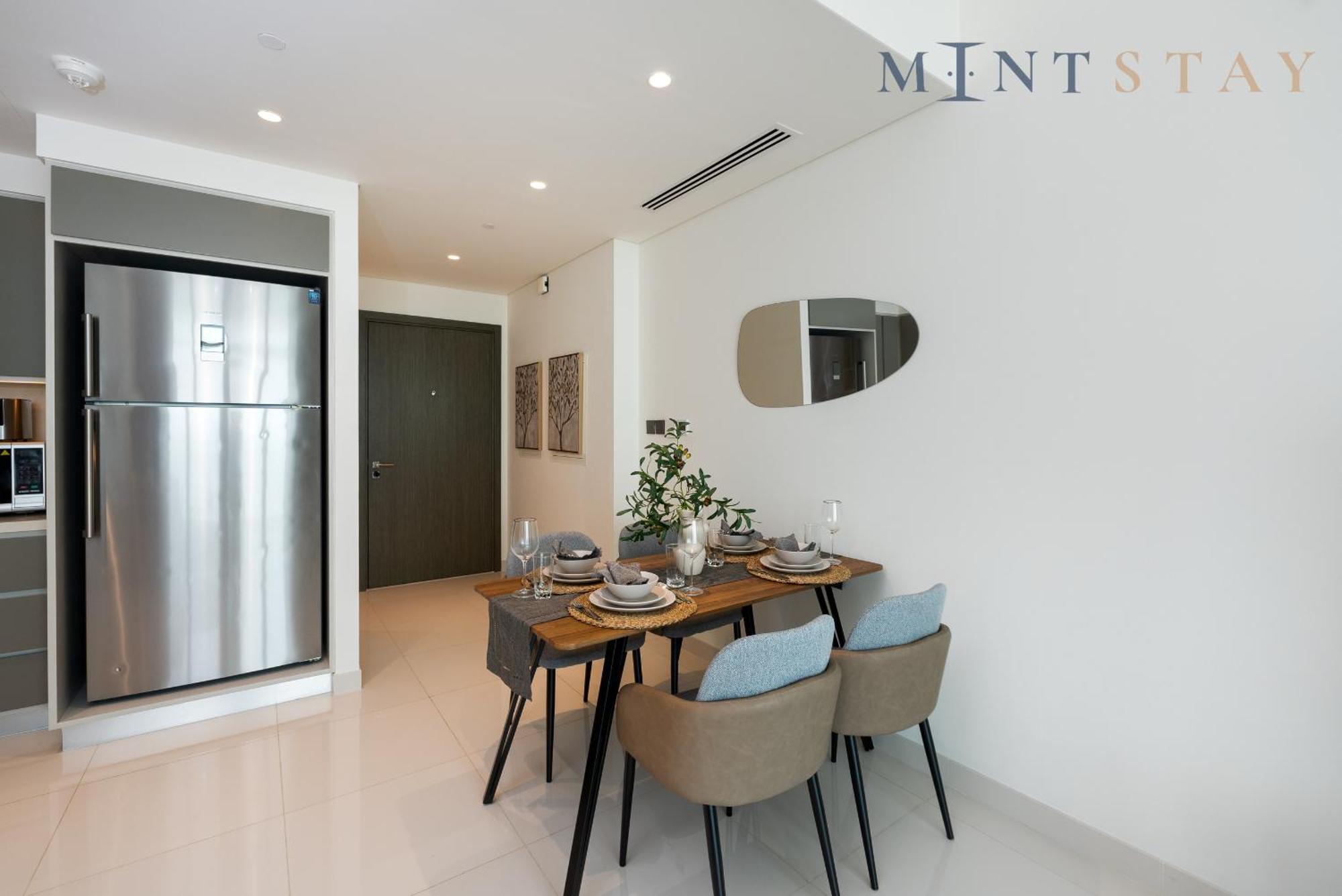 Sunrise Bay, Emaar Beachfront Harbour - Mint Apartment Dubai