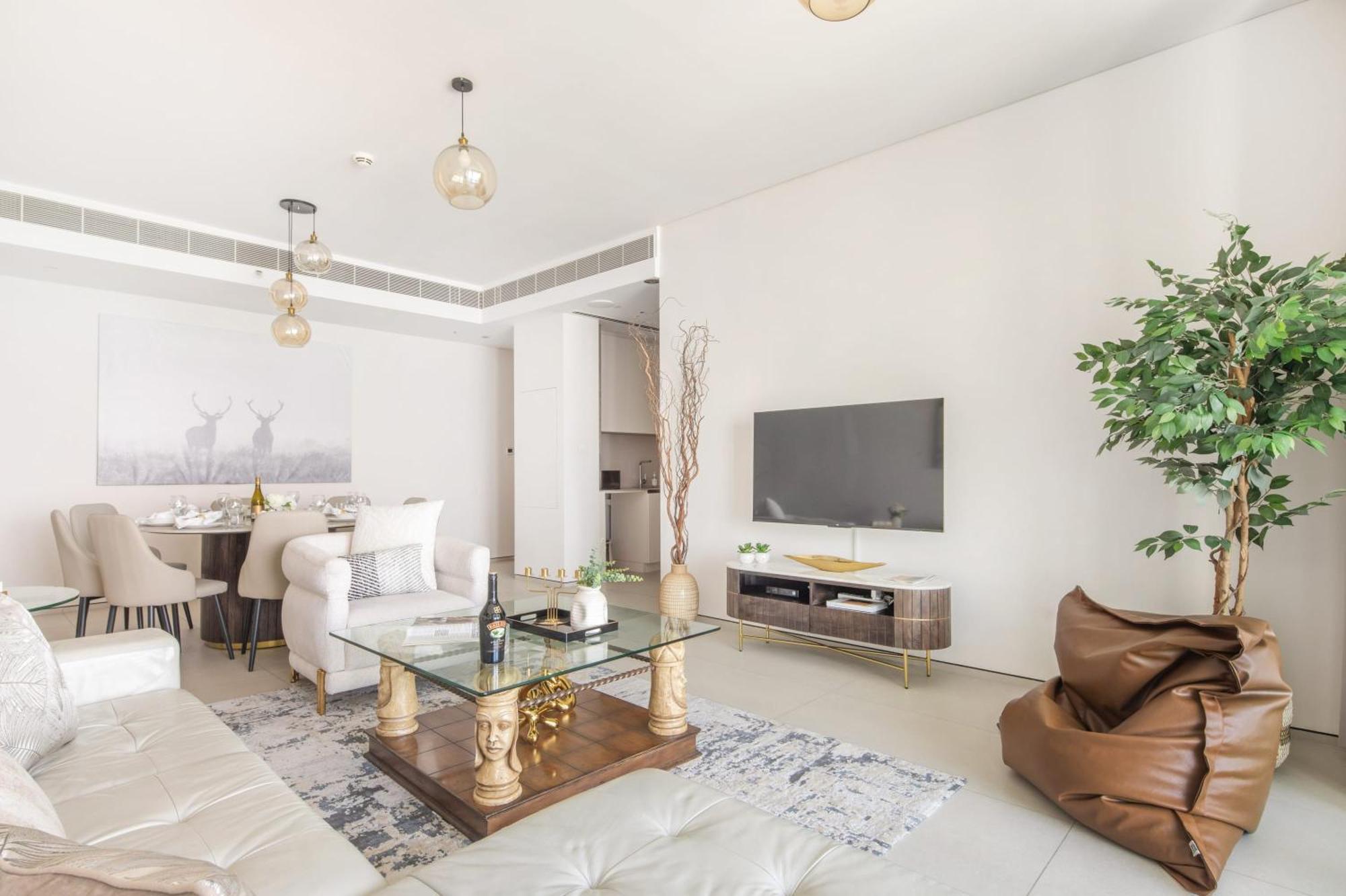 Frank Porter - The Address Jbr