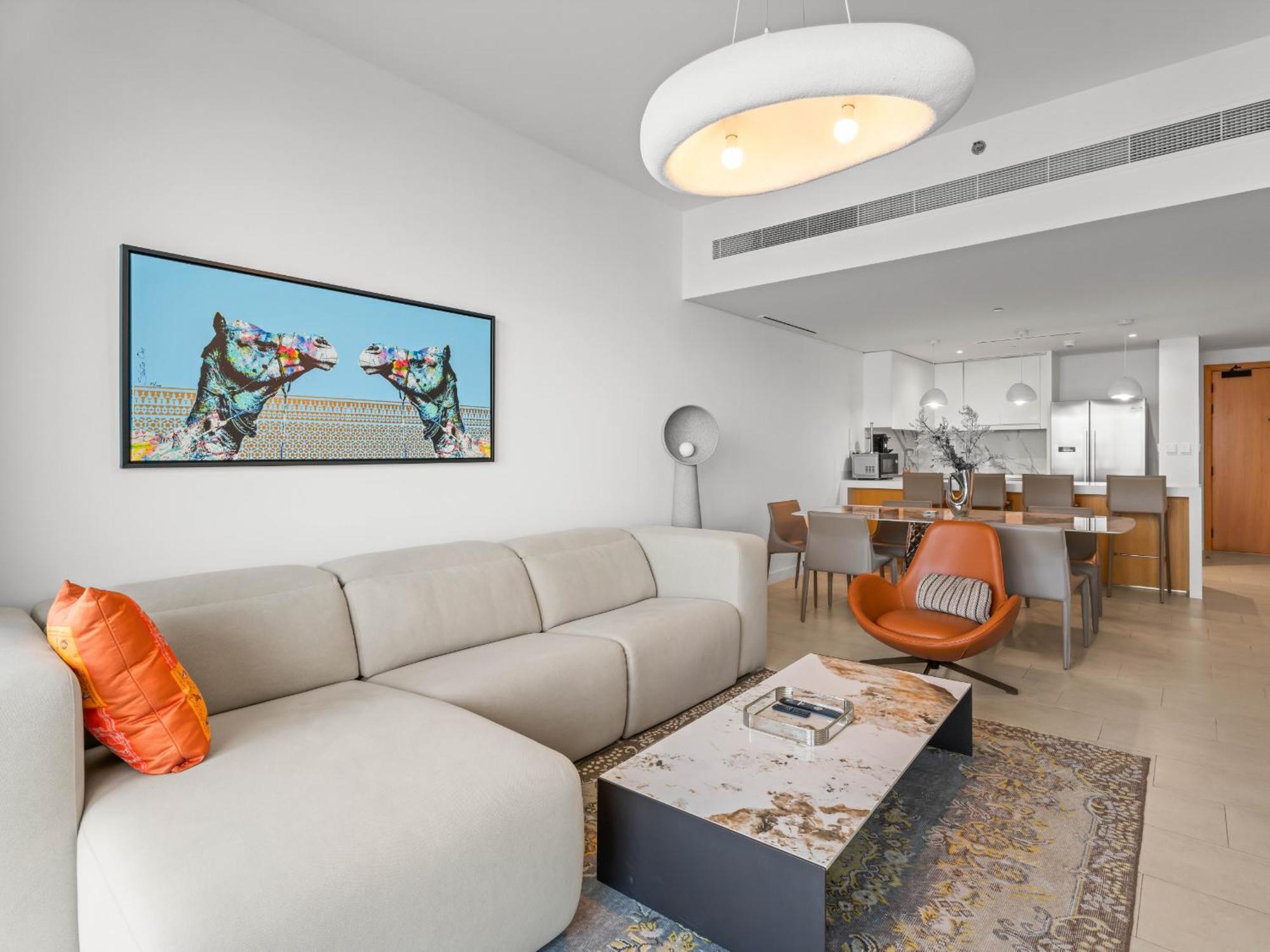 Luxurious 2br With Amazing Marina View & Large Patio