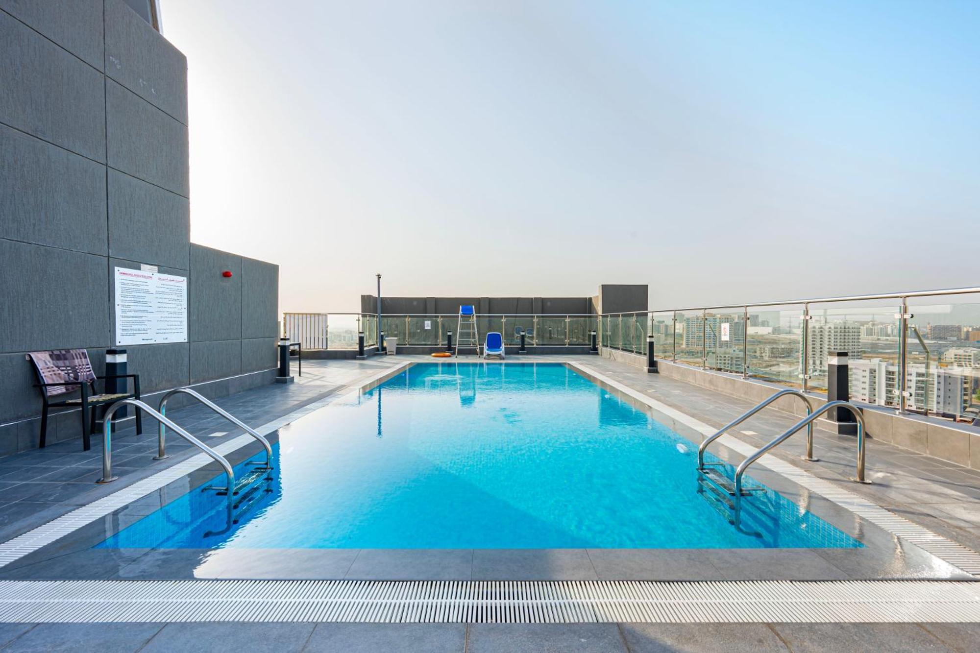 Apartment Modern Close To Silicon Oasis