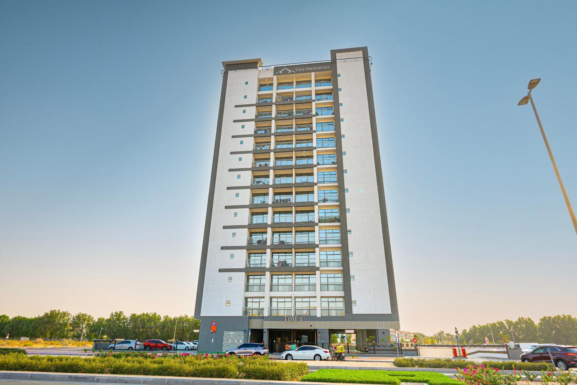 Modern Close To Silicon Oasis Apartment