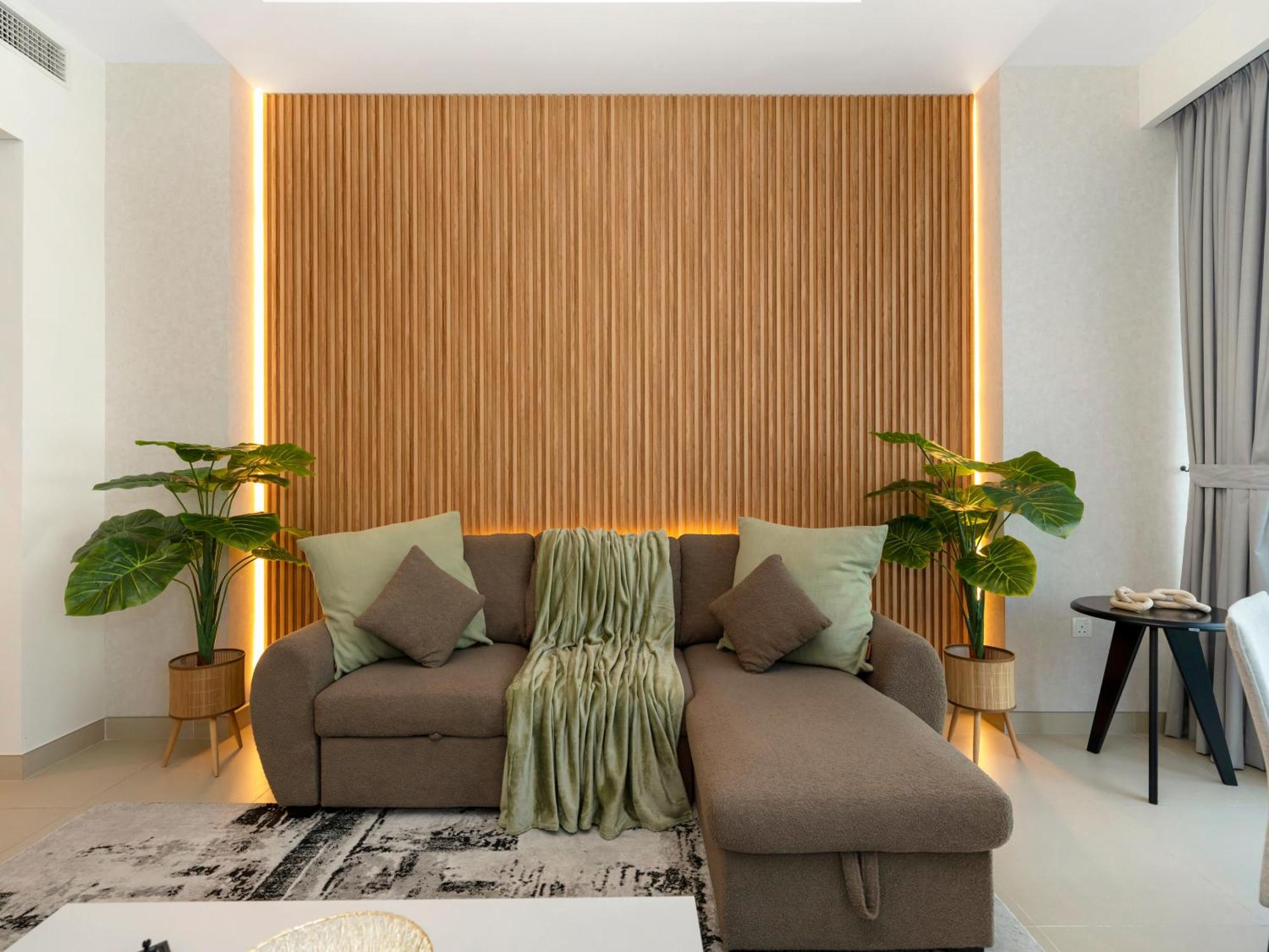 Luxurious 1bhk With Marina Waterfront & Eye Views In Jbr, Marina Apartment *