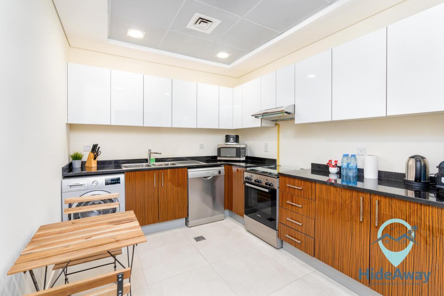 2br Cozy Elegant 3 Min To Marina Apartment Dubai