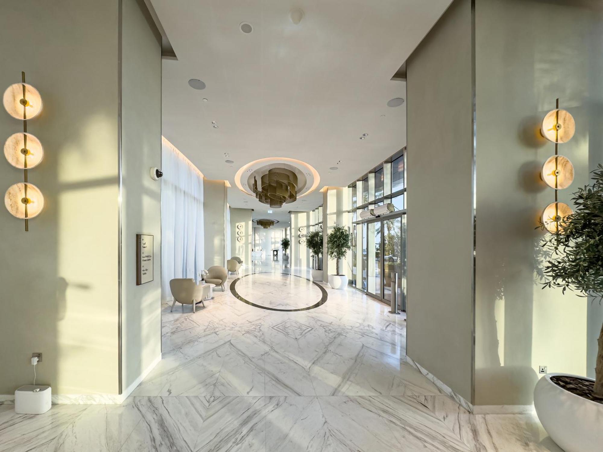 Luxurious 1bhk With Marina Waterfront & Eye Views In Jbr, Marina Apartment Dubai