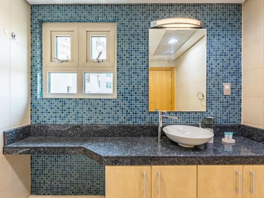 Apartment Palm Jumeriah - 4 Bedroom - Beachfront Living *