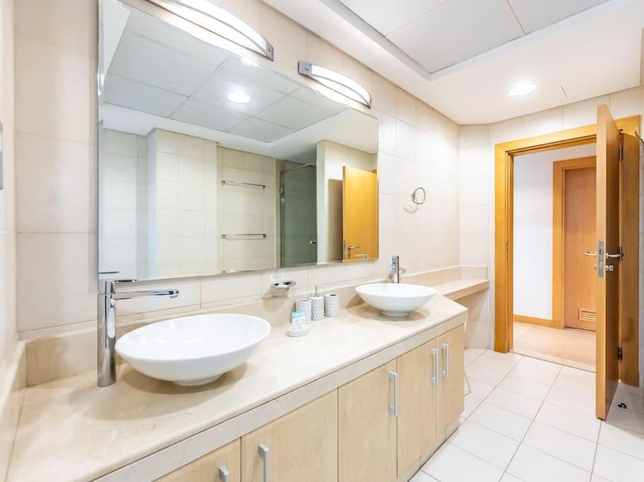 Apartment Palm Jumeriah - 4 Bedroom - Beachfront Living Dubai