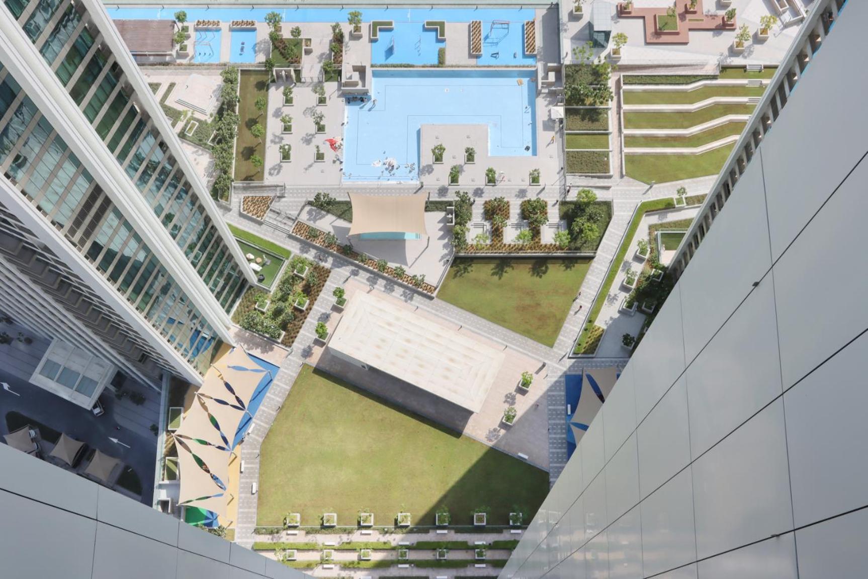Livbnb- Your Looking Over Burj & Fountainview Apartment *