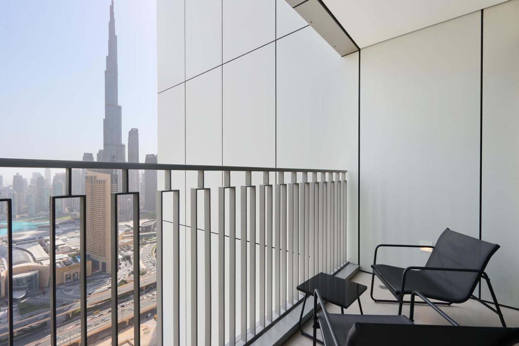 Livbnb- Your Looking Over Burj & Fountainview *