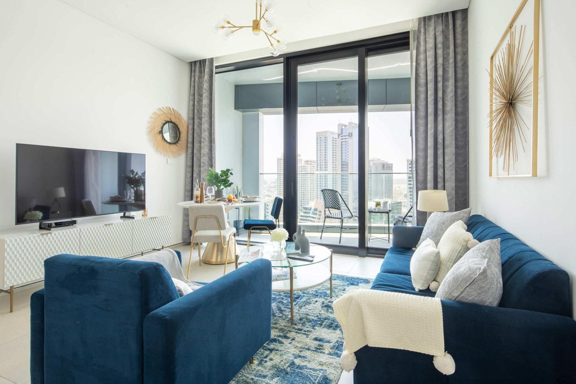 Frank Porter - The Address Jbr Apartment Dubai