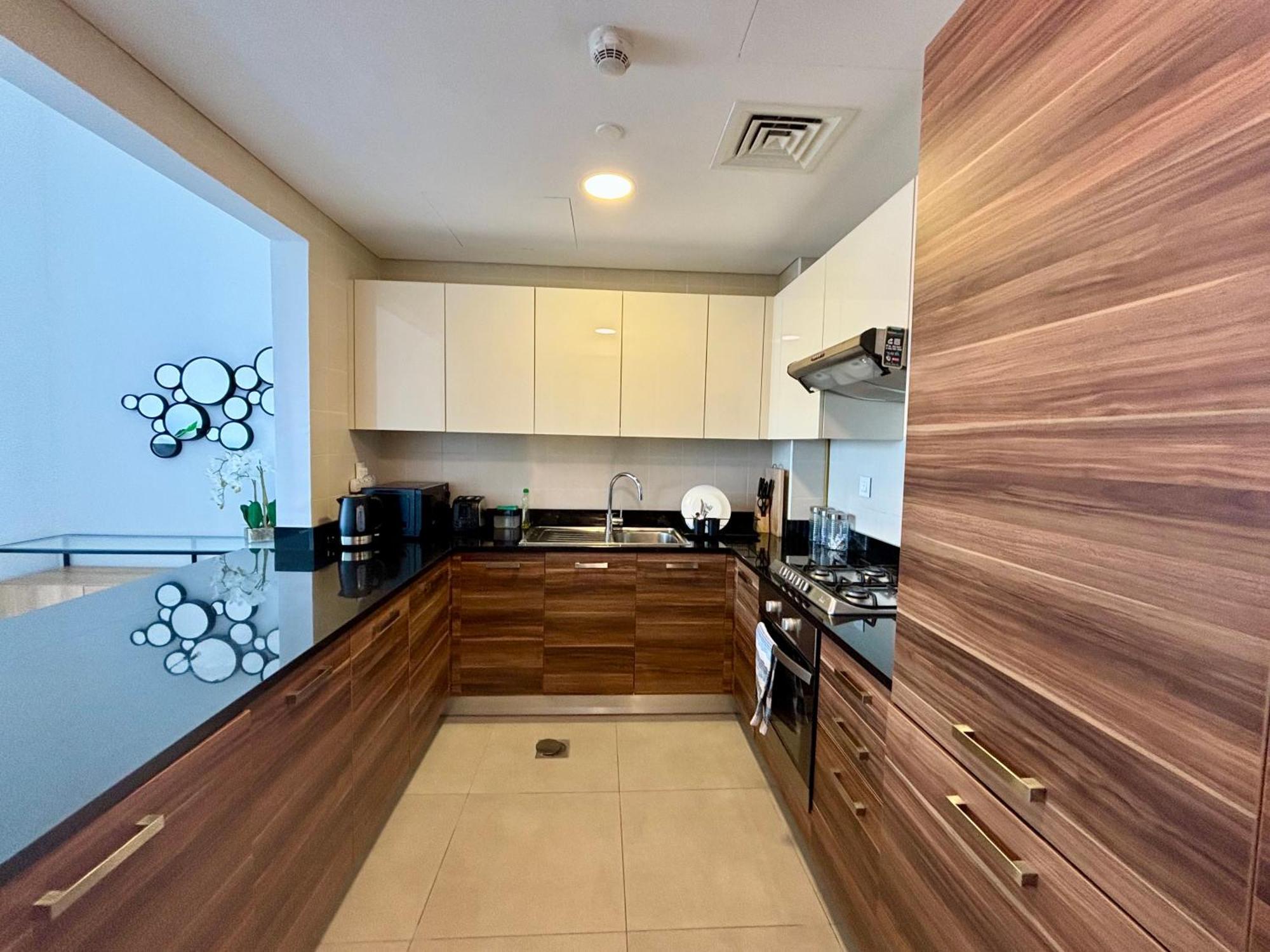 Apartment Sparkle Tower Panoramic Marina View 1br *