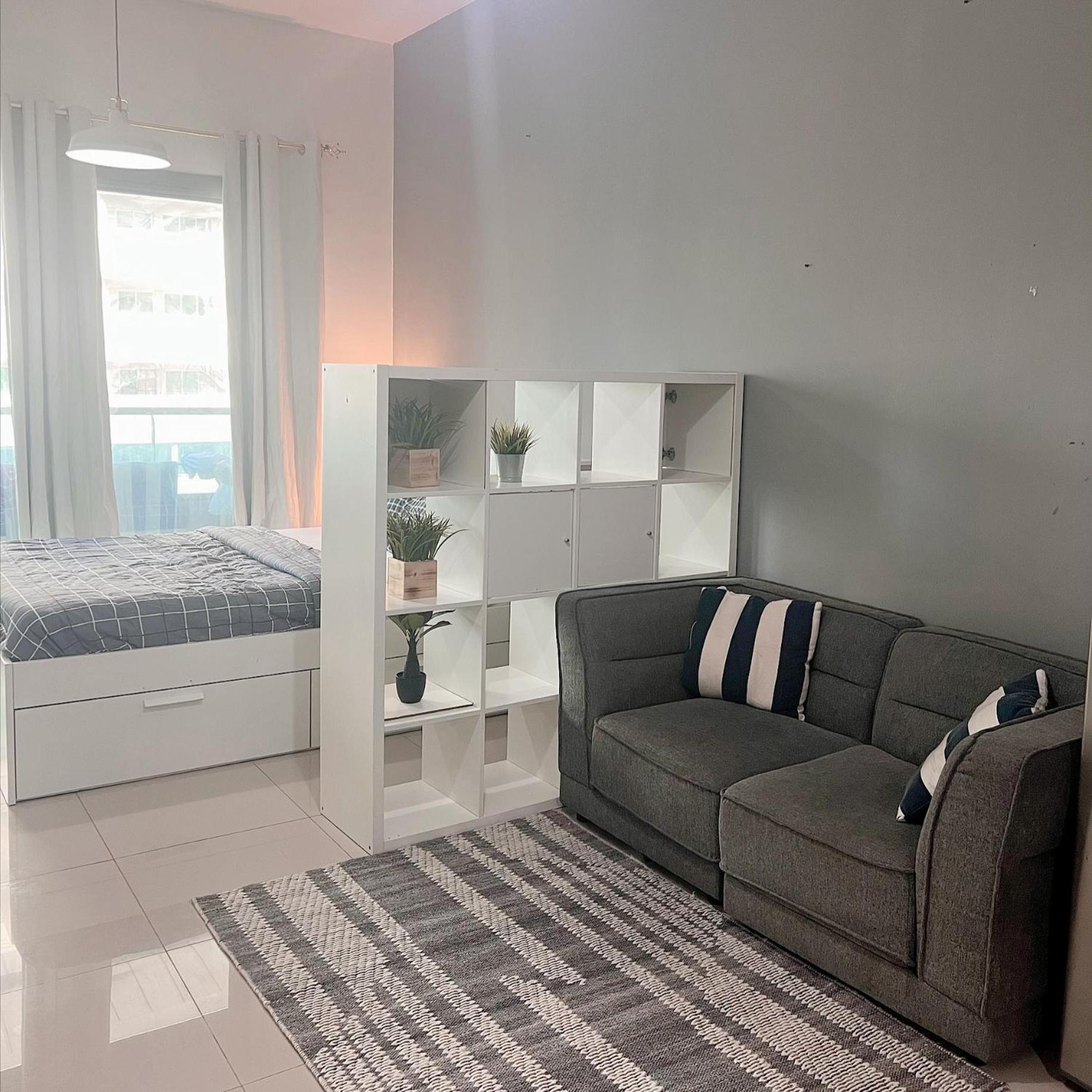 Apartment With Sunset Views At Marina Dubai