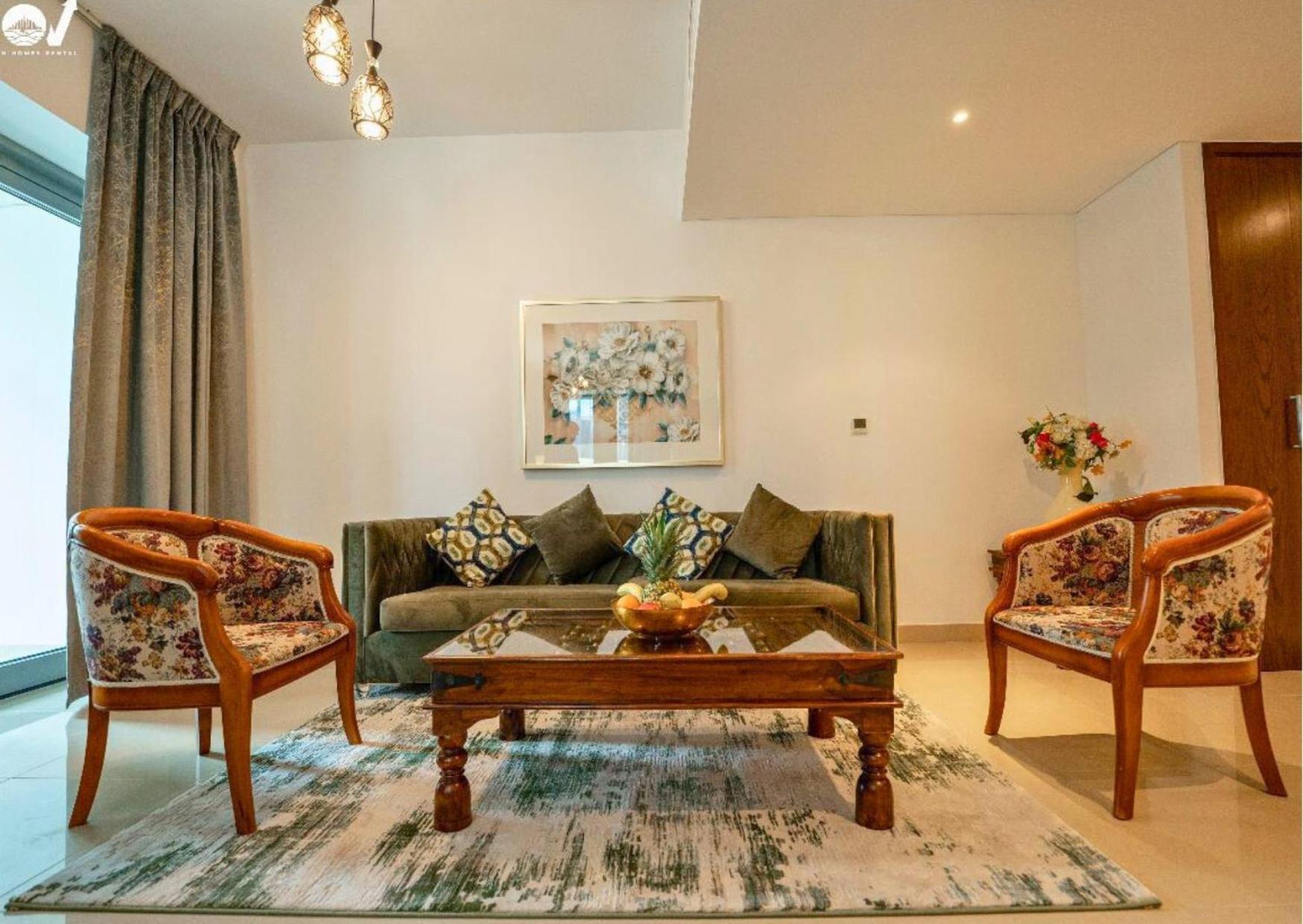 2br Luxury With A Garden View Apartment Dubai