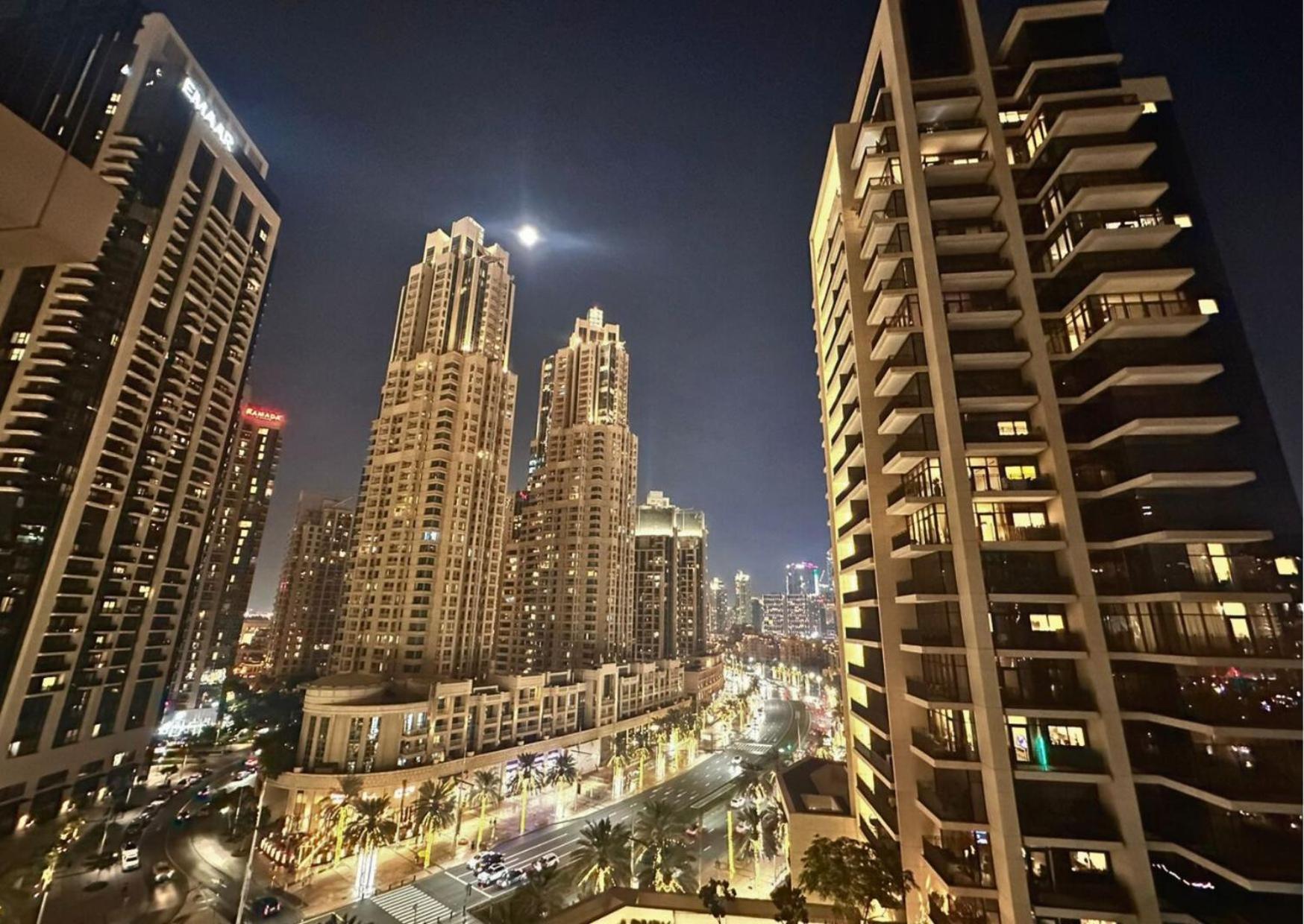 Apartment 2br Luxury With A Garden View Dubai