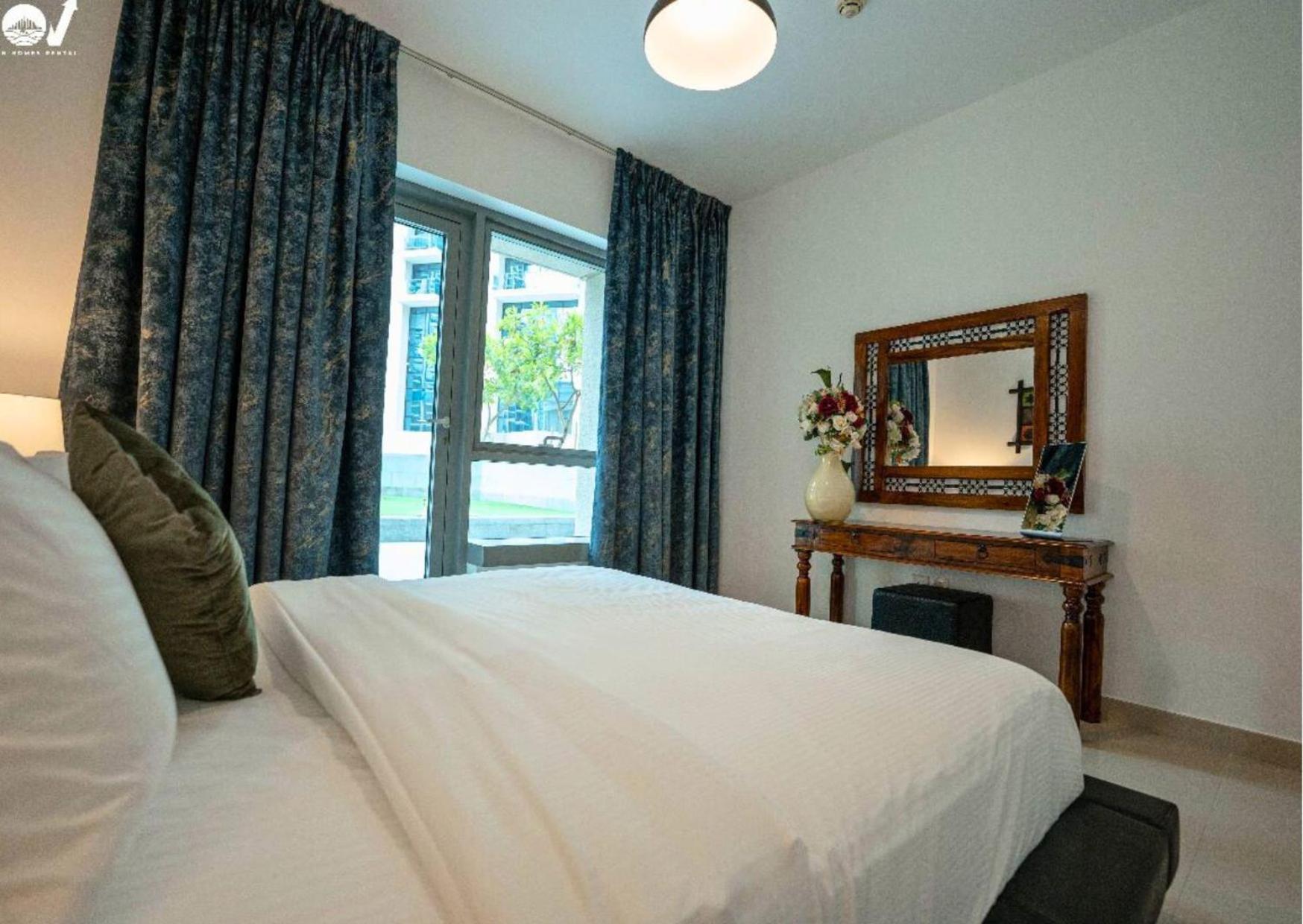 2br Luxury With A Garden View