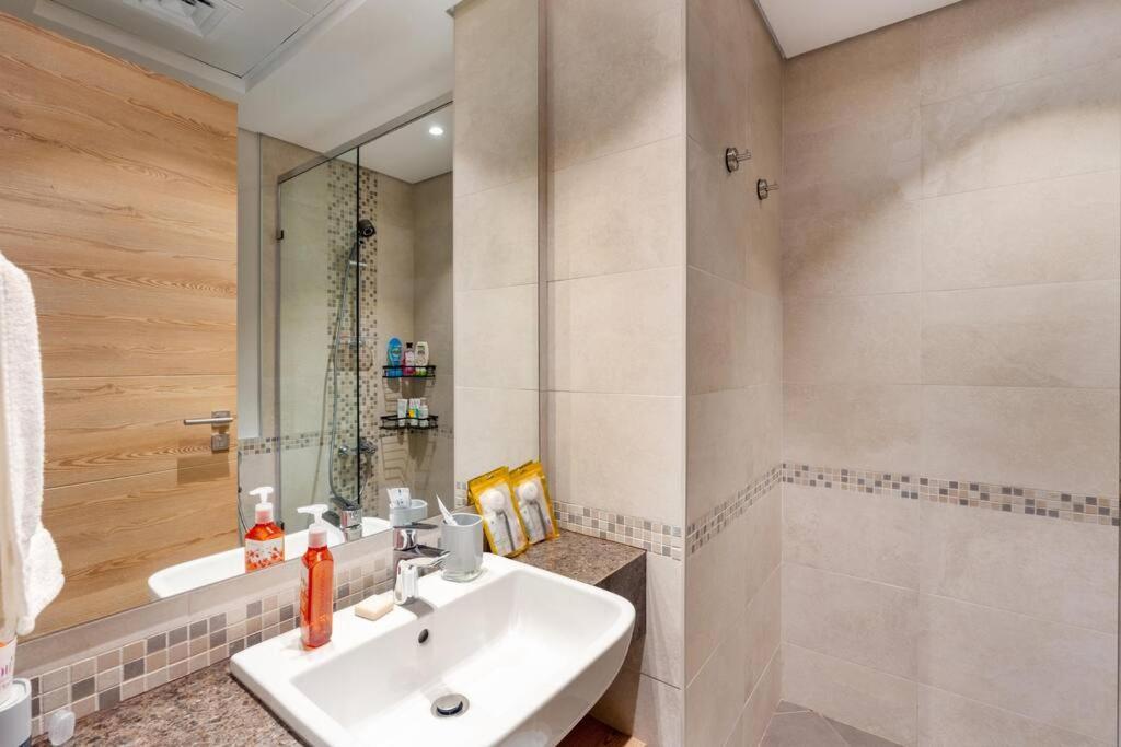 Eleganz By Danube - 2 Bedroom - Jvc Apartment Dubai
