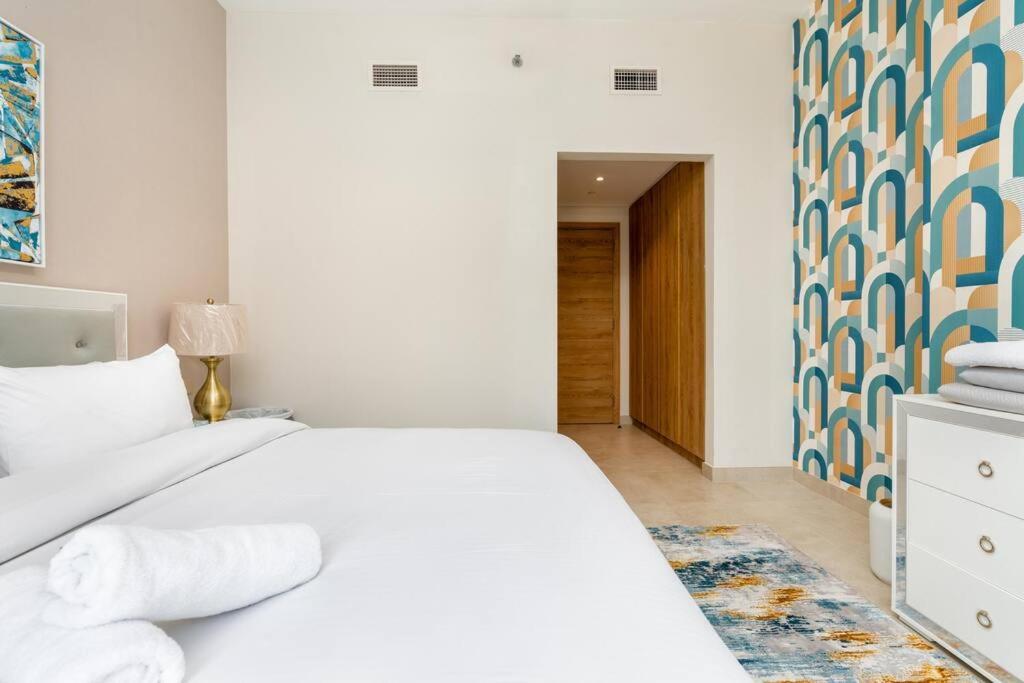 Eleganz By Danube - 2 Bedroom - Jvc * Dubai