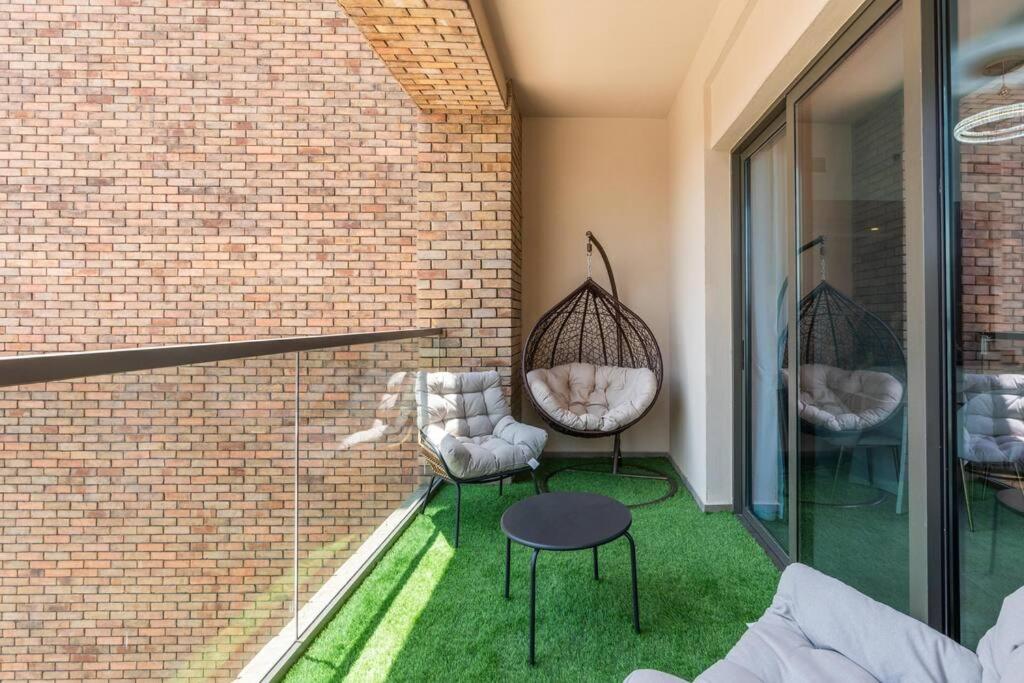 Apartment Eleganz By Danube - 2 Bedroom - Jvc *