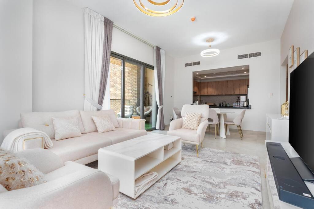 Apartment Eleganz By Danube - 2 Bedroom - Jvc *