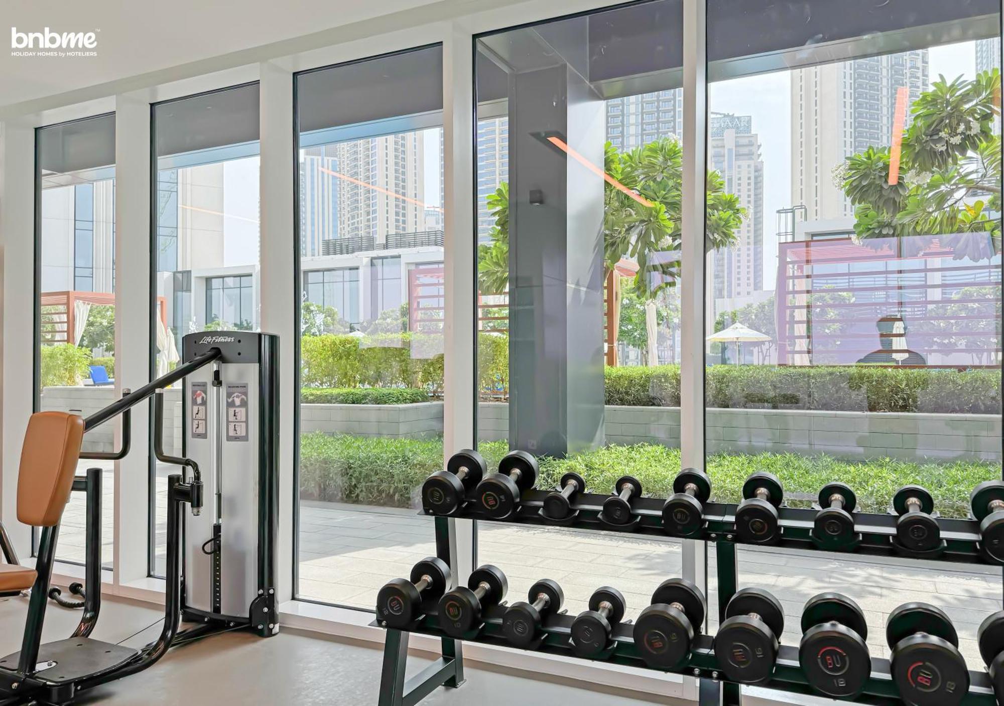 Bnbmehomes - Harbour Gate Tower 2 *