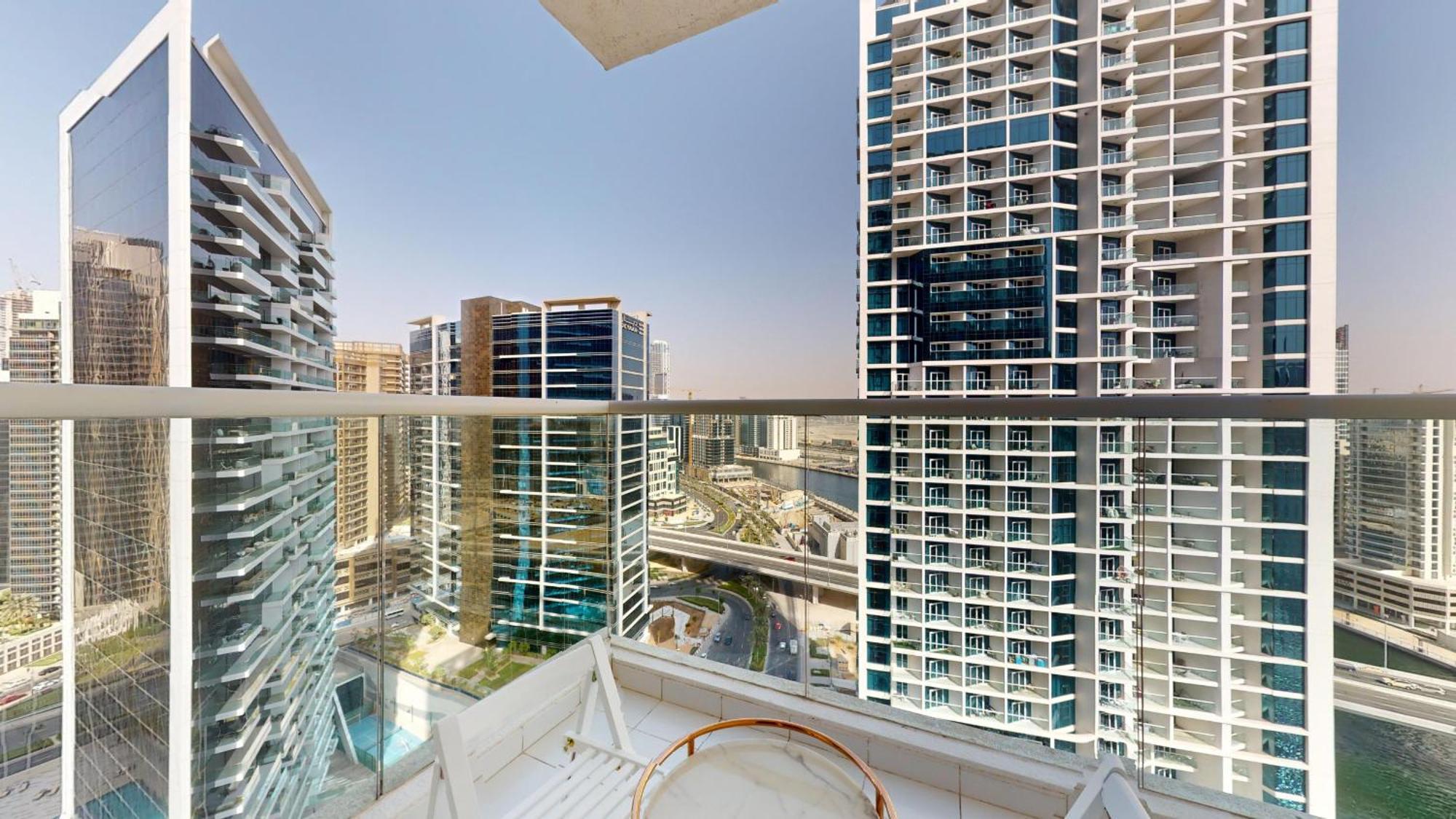 Primestay - Canal View 1br In Damac Prive - Business Bay *