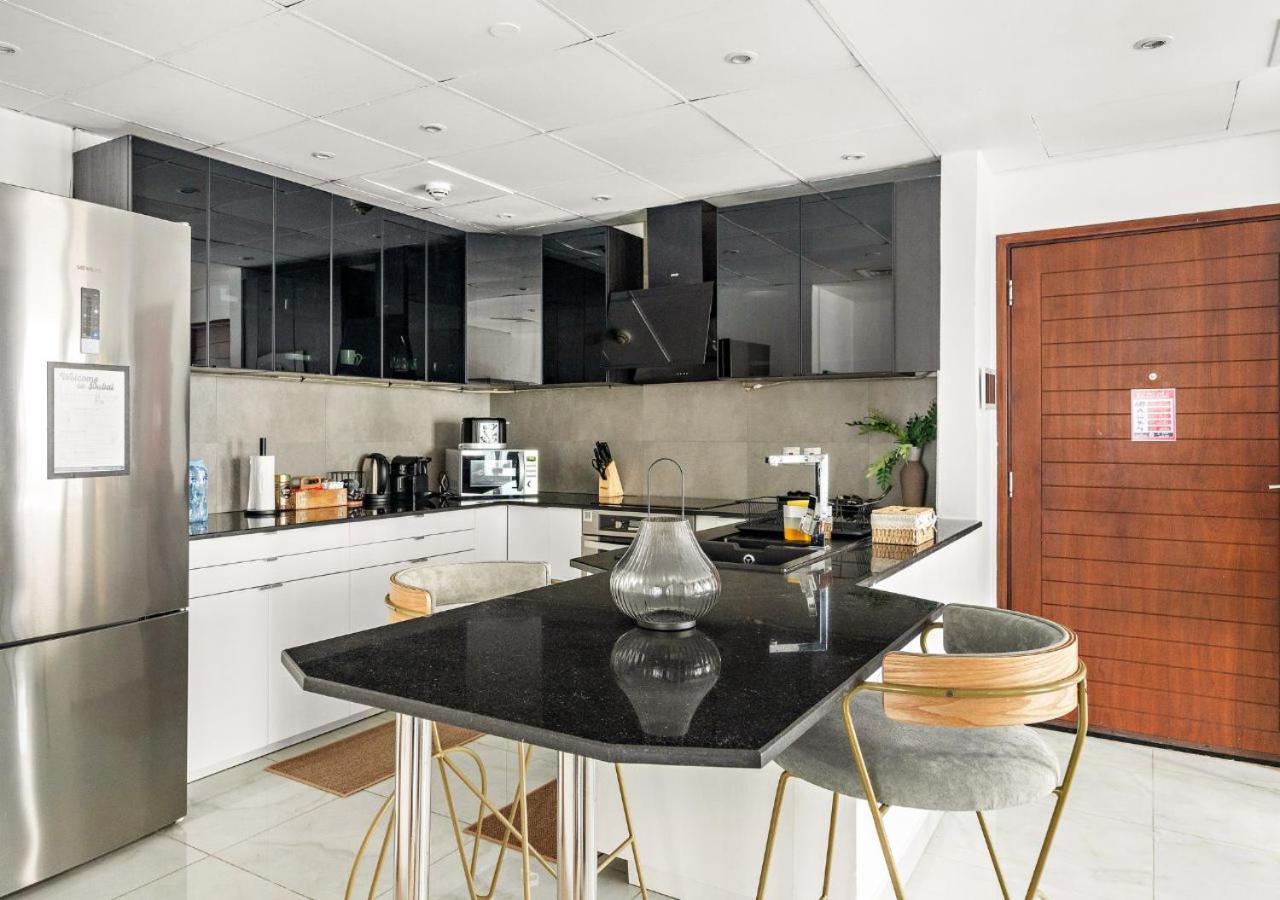 Apartment Burj Khalifa View Downtown Gem, 8 Minutes Walk To Mall
