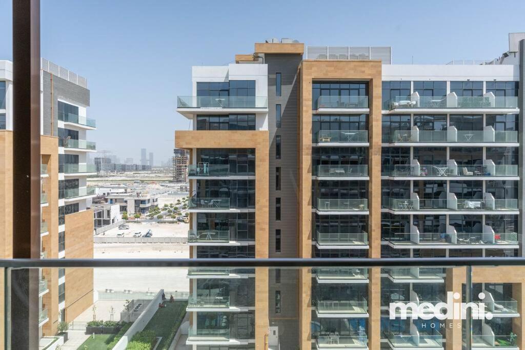 Azizi Riviera - 12min From Downtown Apartment *