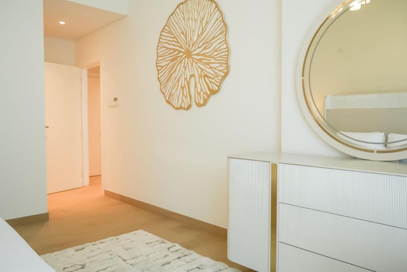 Apartment Chic & Modern In La Rive 4, *