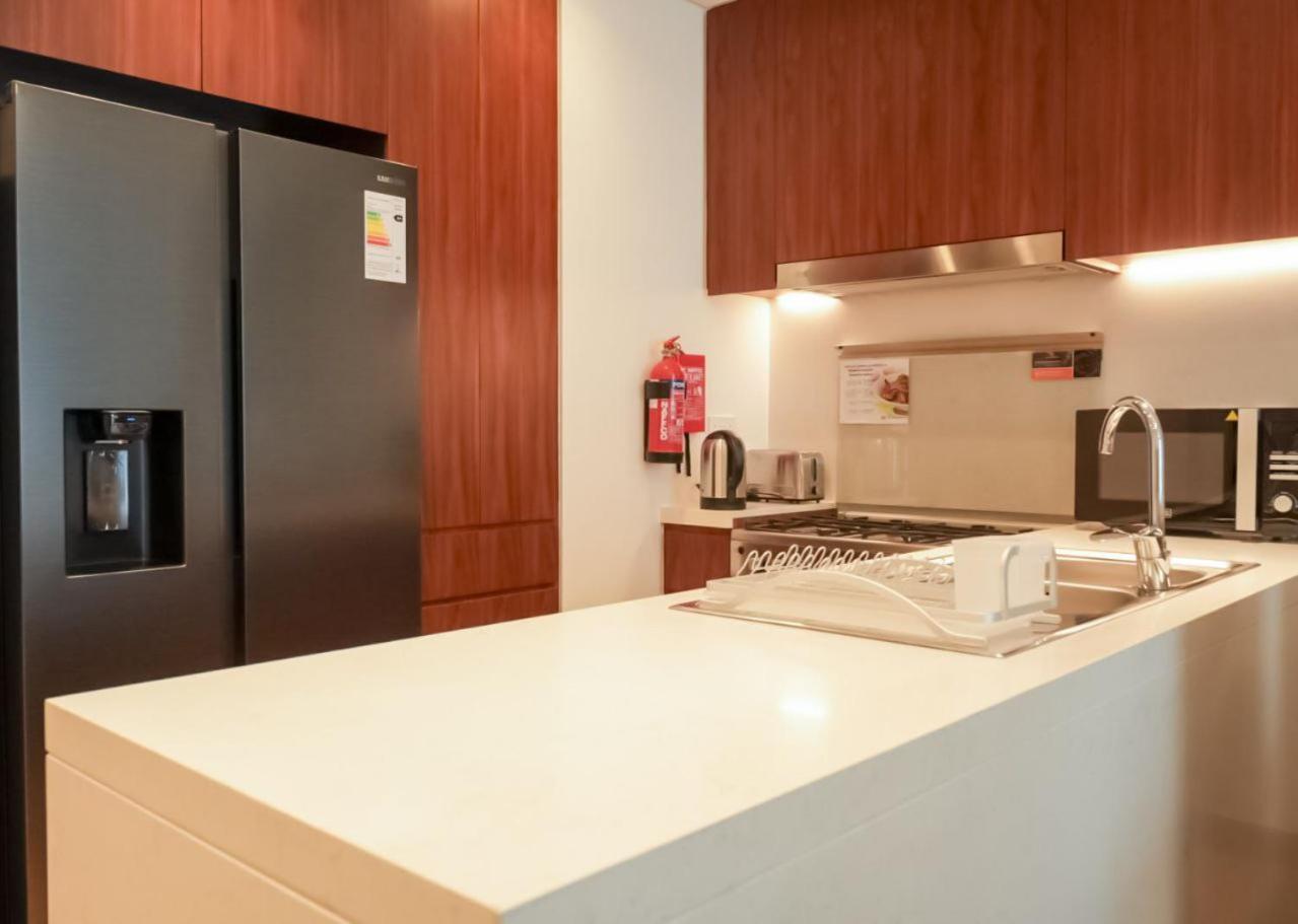 Chic & Modern In La Rive 4, Apartment Dubai