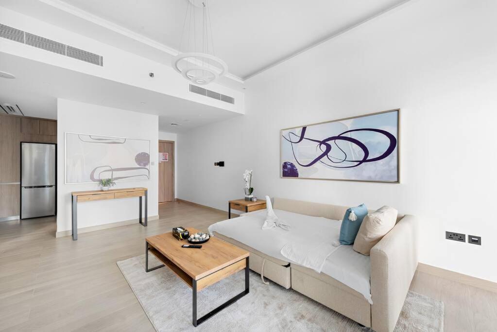 First Class 1br Stylish Urban Retreat Apartment Dubai