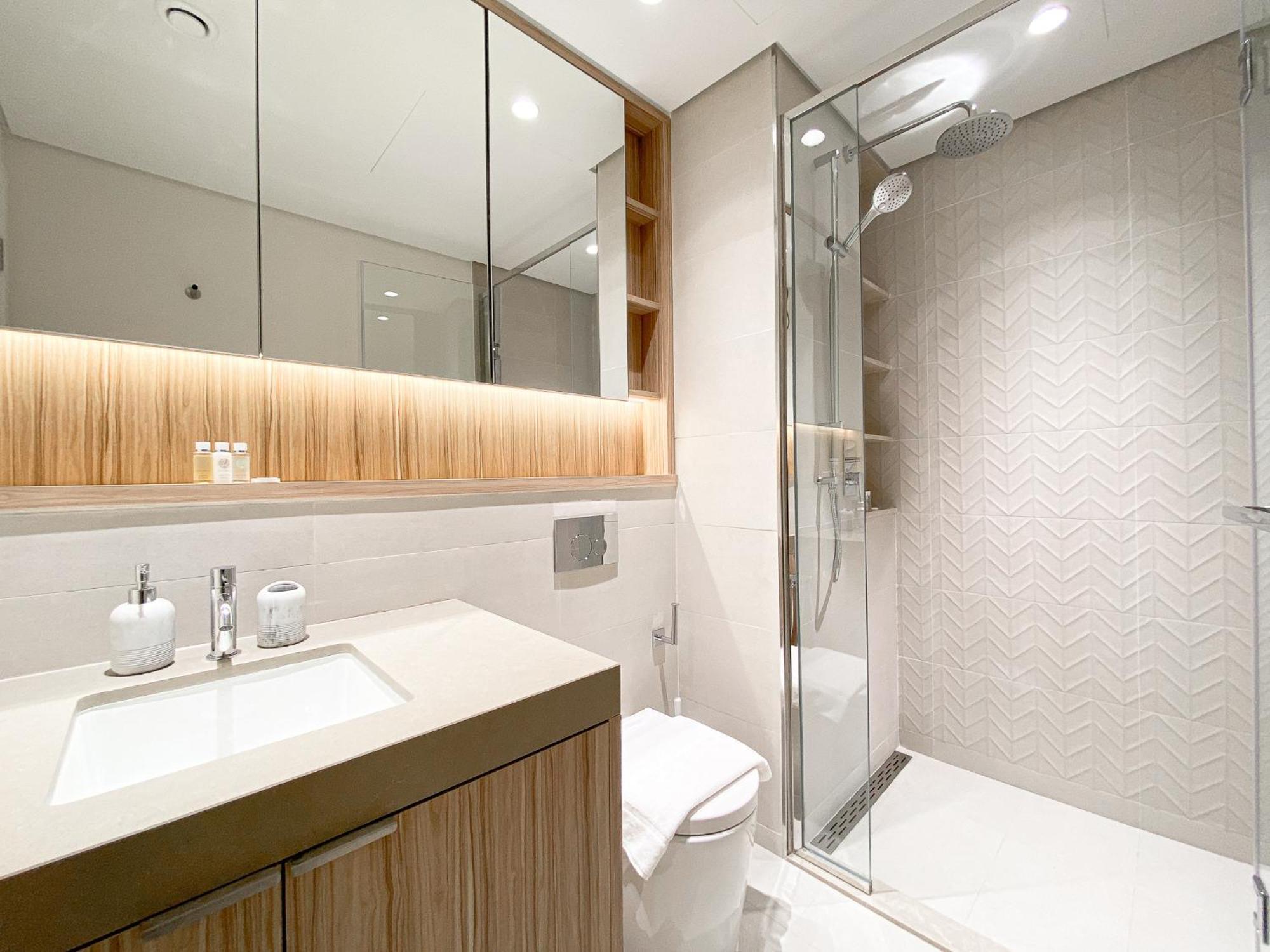 Wilton Terrace Charm- Stylish 1-bedroom In Mbr With A Poo View *