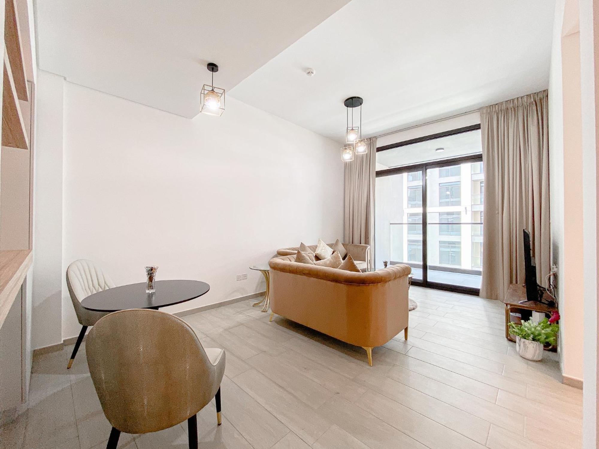 Wilton Terrace Charm- Stylish 1-bedroom In Mbr With A Poo View *