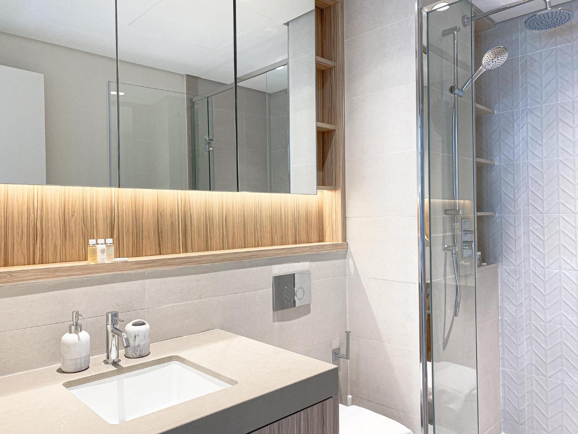 Wilton Terrace Charm- Stylish 1-bedroom In Mbr With A Poo View
