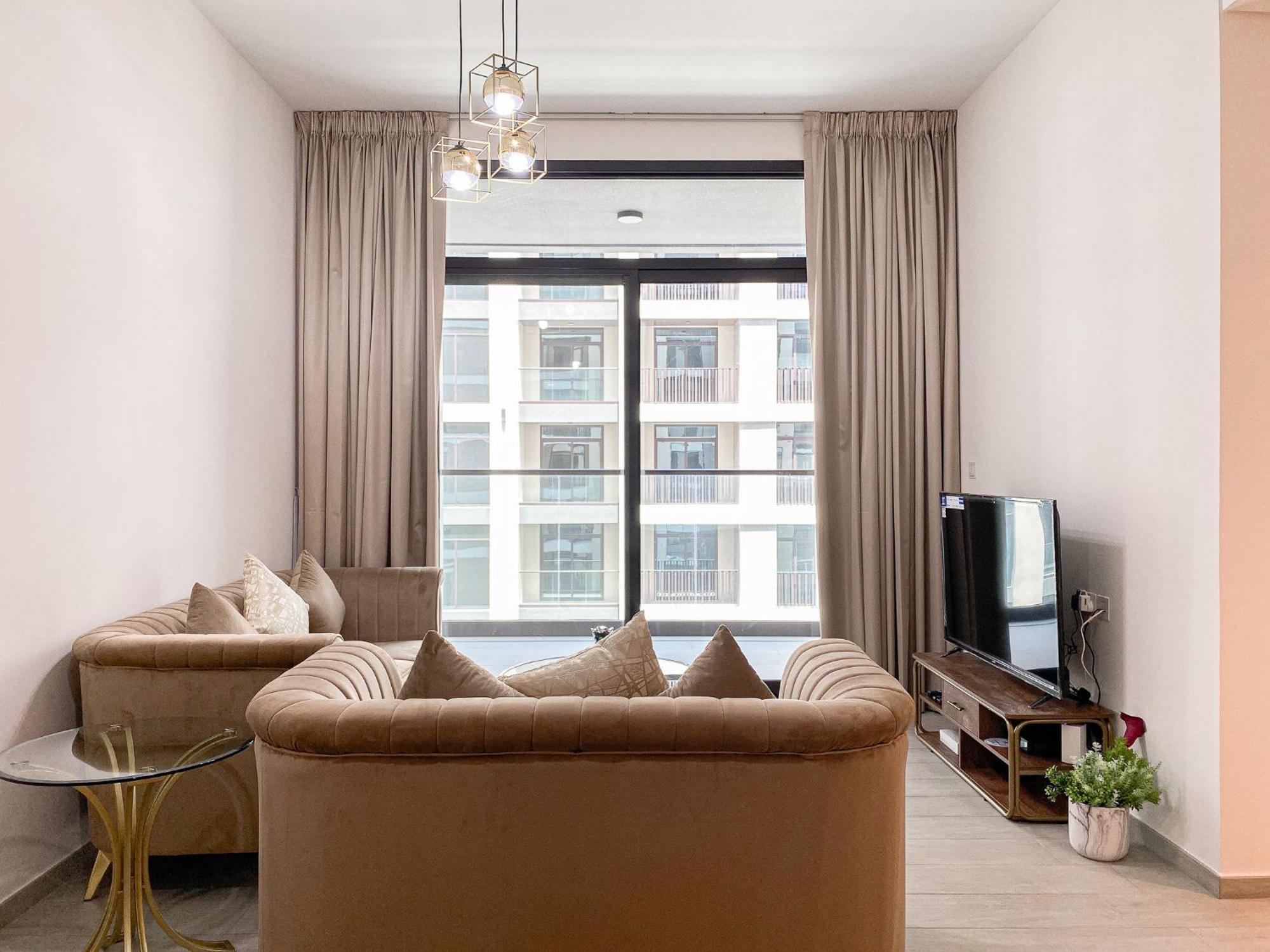 Wilton Terrace Charm- Stylish 1-bedroom In Mbr With A Poo View Apartment *