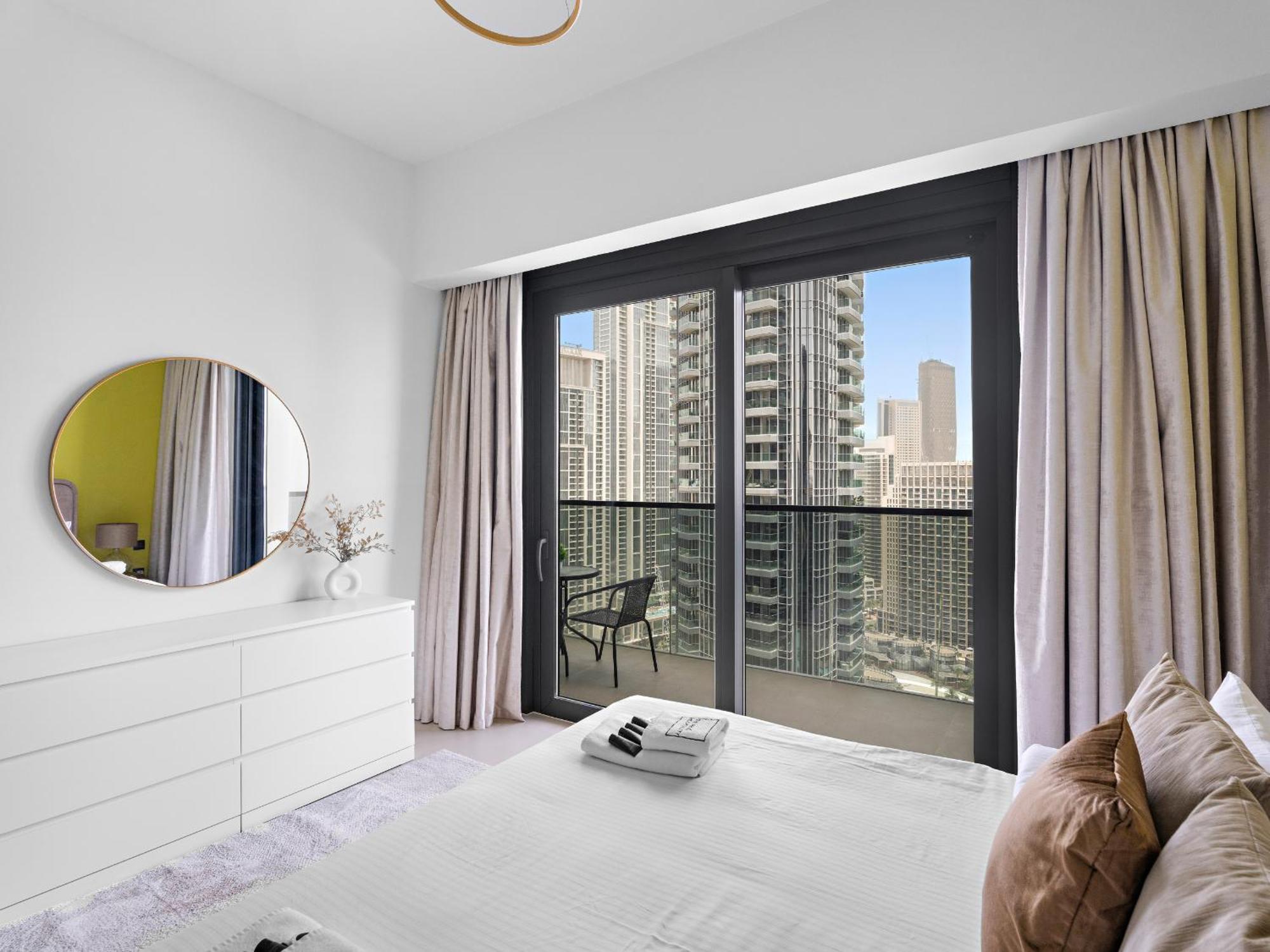Classy And Sophisticated 3br 1 Gr In Downtown With Burjkhalifa View Apartment *