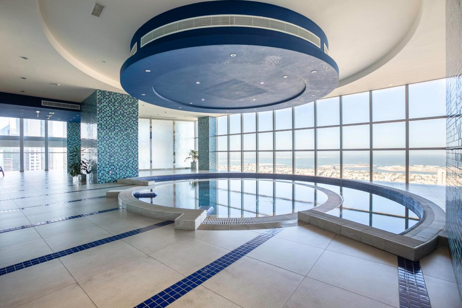 Blueground Sheikh Z Rd View Pool Gym Dxb-584 * Dubai