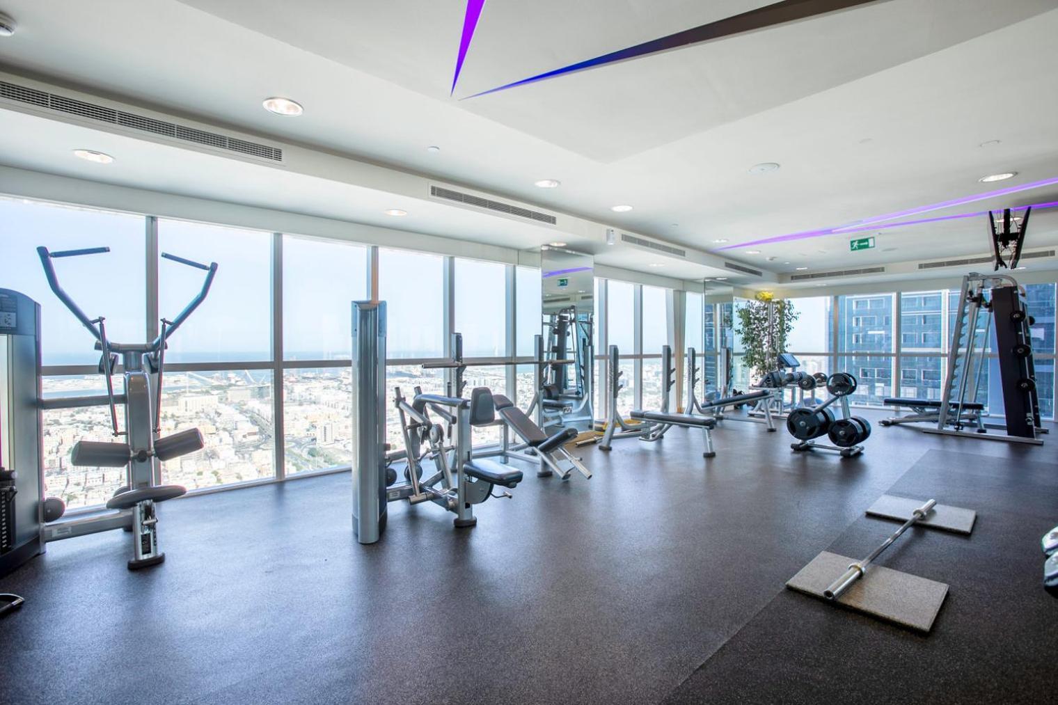 Blueground Sheikh Z Rd View Pool Gym Dxb-584 *