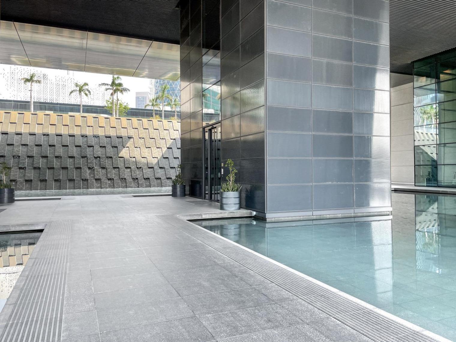 Blueground Difc Burj View Pool Gym Dxb-326 Dubai